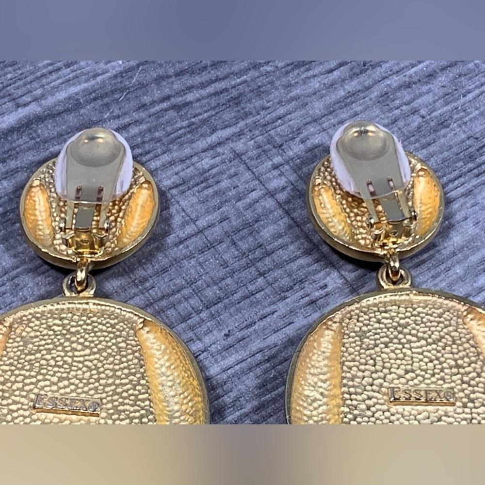 Vintage 80’s Essex Chunky Runway Gold Black Drop Clip on Earrings Signed - Picture 7 of 10